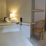 Hotel President - Vintage In Centro 4*