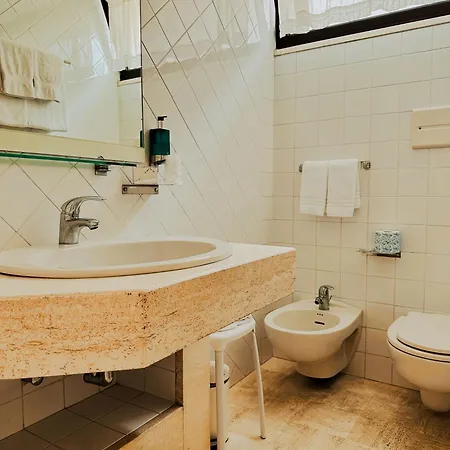 酒店 President - Vintage In Centro