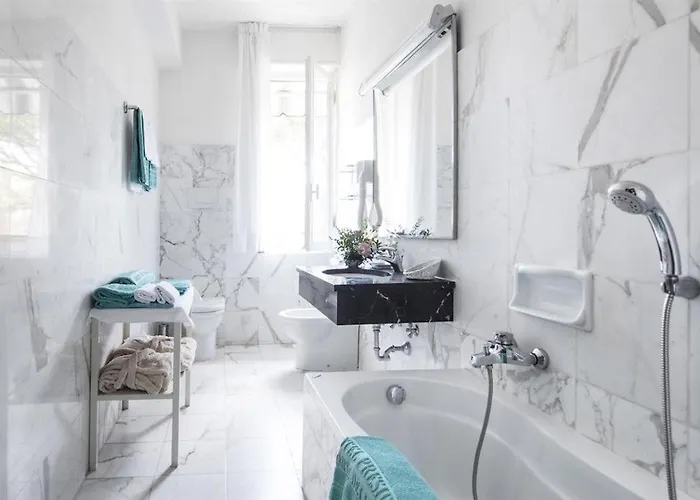 President - Vintage In Centro