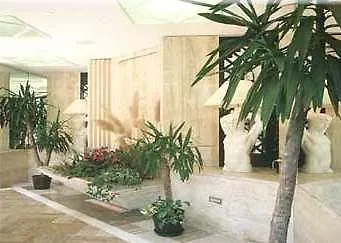 Hotel President - Vintage In Centro 4*