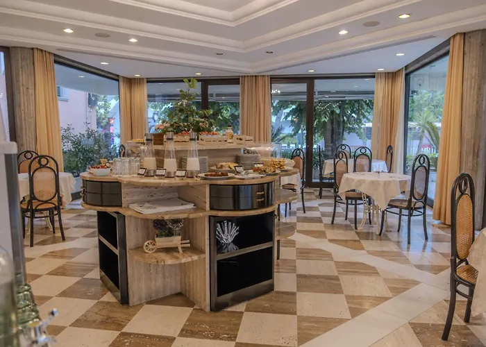 President - Vintage In Centro