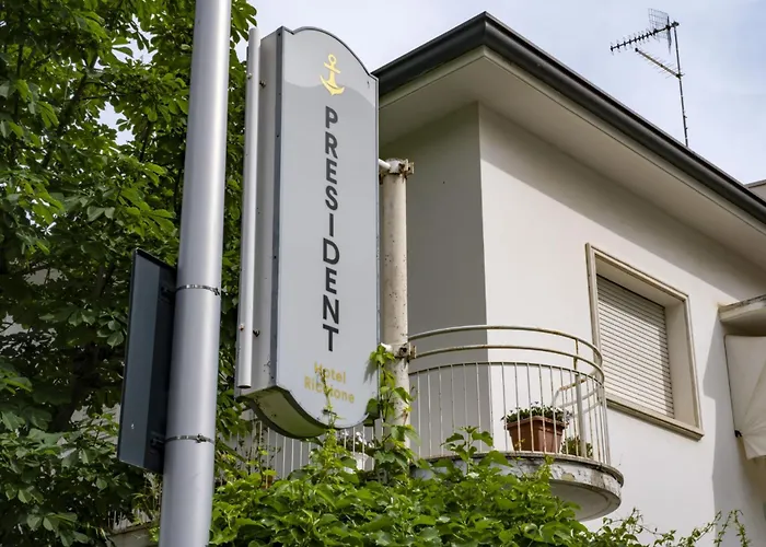 President - Vintage In Centro