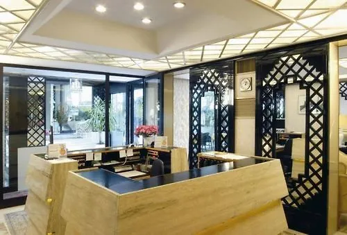 President - Vintage In Centro