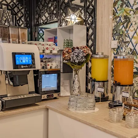 President - Vintage In Centro 4* Riccione