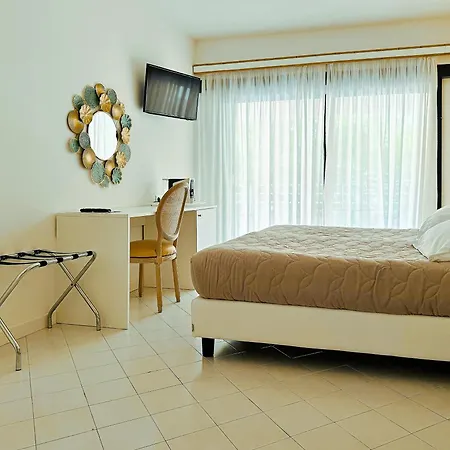 President - Vintage In Centro Otel