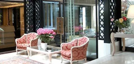 Otel President - Vintage In Centro Riccione