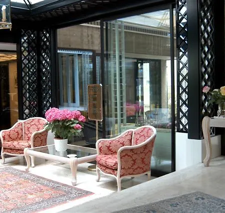 President - Vintage In Centro