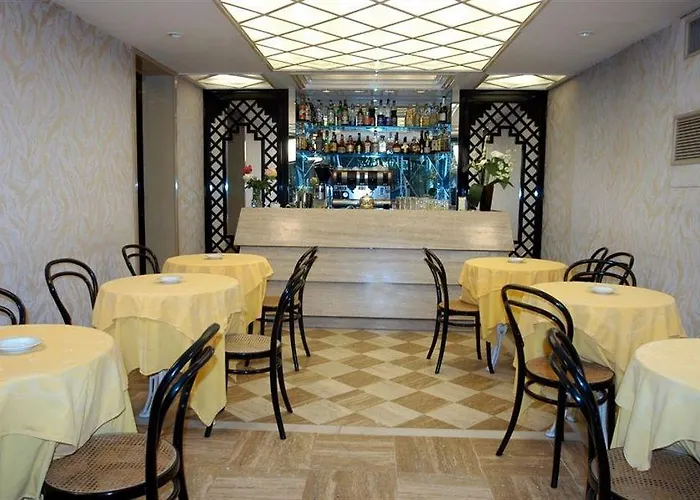 President - Vintage In Centro Hotel 4*