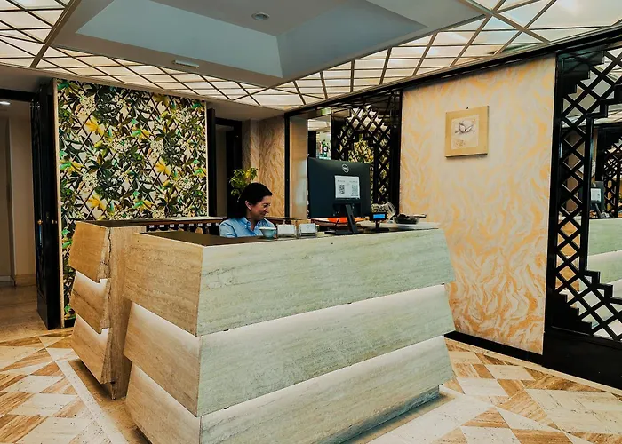 President - Vintage In Centro 4* Riccione