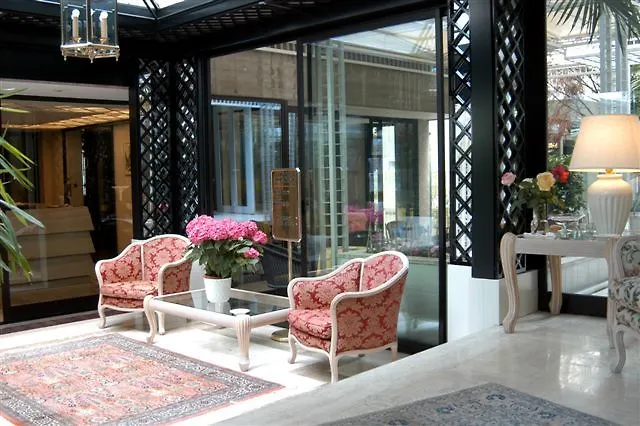 President - Vintage In Centro