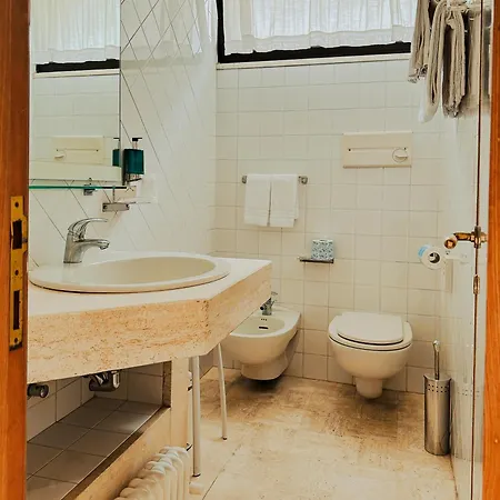 President - Vintage In Centro Hotel 4*